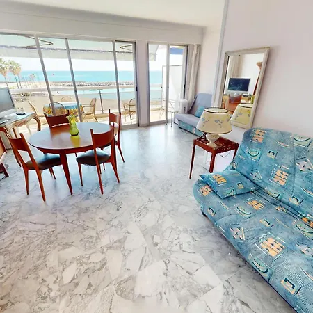 Apartment Grand Avec Terrasse Proche Centre Et Plages - Fr-1-196-374